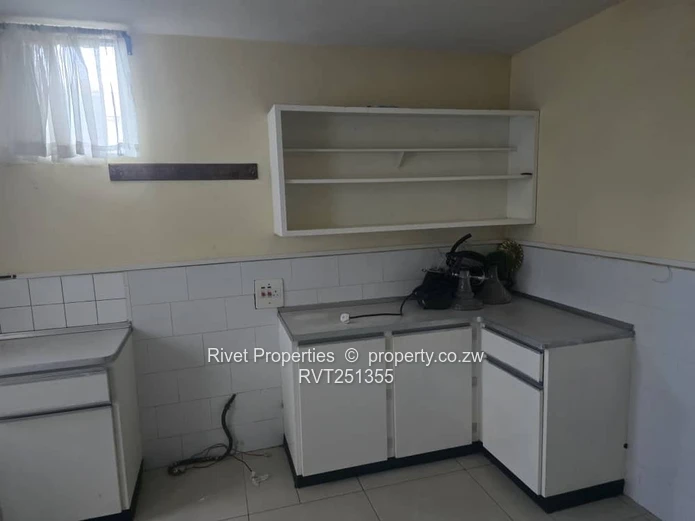 Avondale Garden Flat
