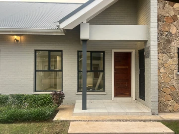 2 Unit Townhouse Complex