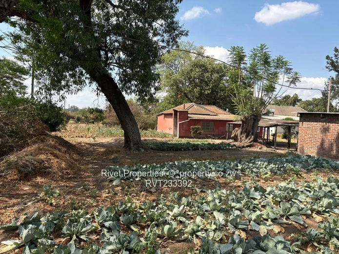 Waterfalls Suitable For Clusters Town Houses On 18 000 Sqm Reduced To Go