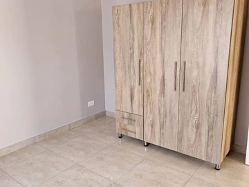 6 Bedroom Garden Flat