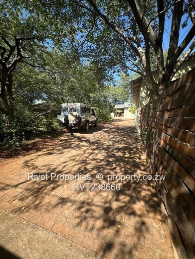 House For Sale - Mahogany Road Victoria Falls (Sole Mandate)