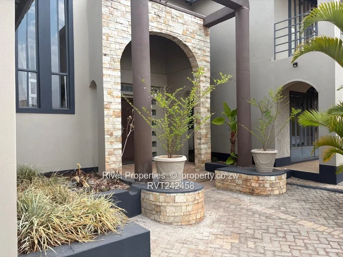 Hogerty Hill Double Storey House