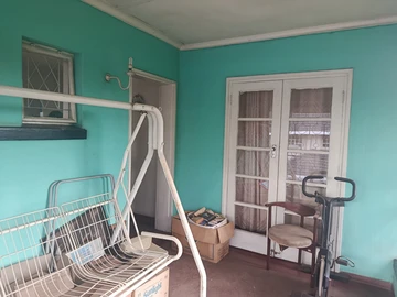 3 Bedroom Garden Flat