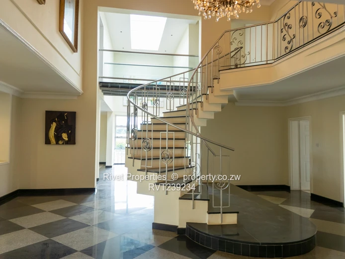 Massive  Property For Sale Suitable For Embassy, Office, Business Complex Etc