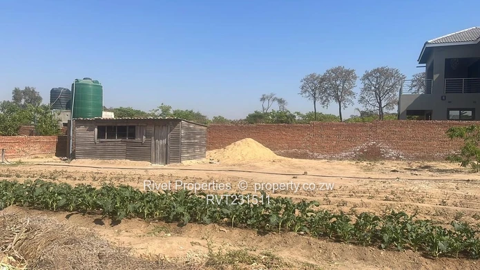 Arlington 2000 Sqm With Slab For Double Storey