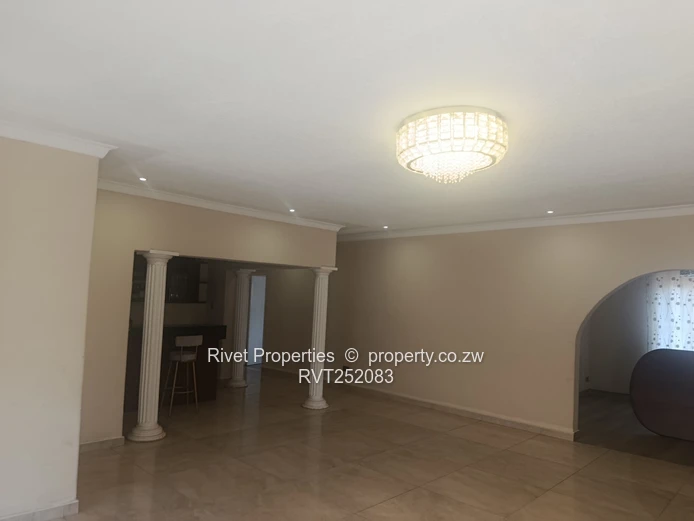 Very Neat House Adlynn For Sale Also Vacant