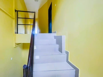 3 Bedroom Flat & Apartment