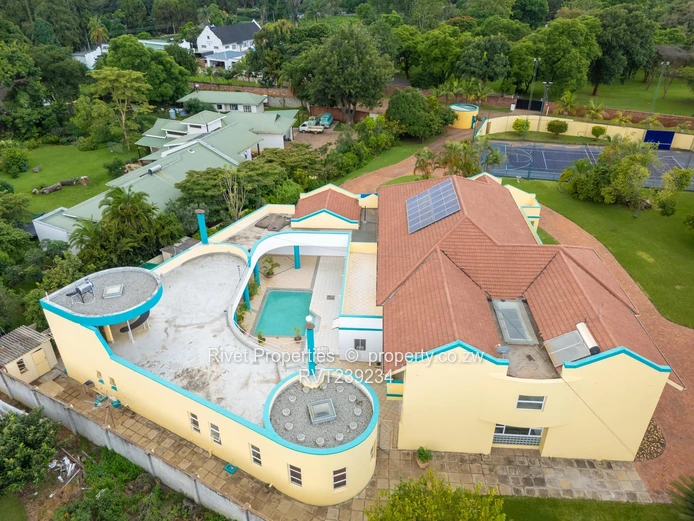 Massive  Property For Sale Suitable For Embassy, Office, Business Complex Etc