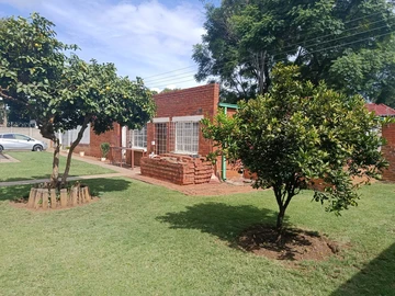 3 Bedroom Garden Flat