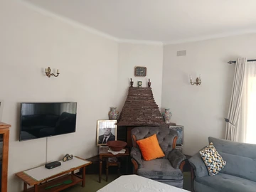 3 Bedroom Garden Flat